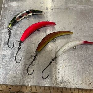 Salmon fish m2 Set of Four Fishing Lures in Assorted Colors